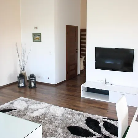 Apartment Apartament Platany Z Miejscem Parkingowym Kolberg