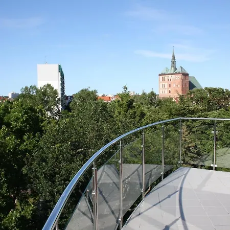 Apartament Platany Z Miejscem Parkingowym Apartamento Kołobrzeg